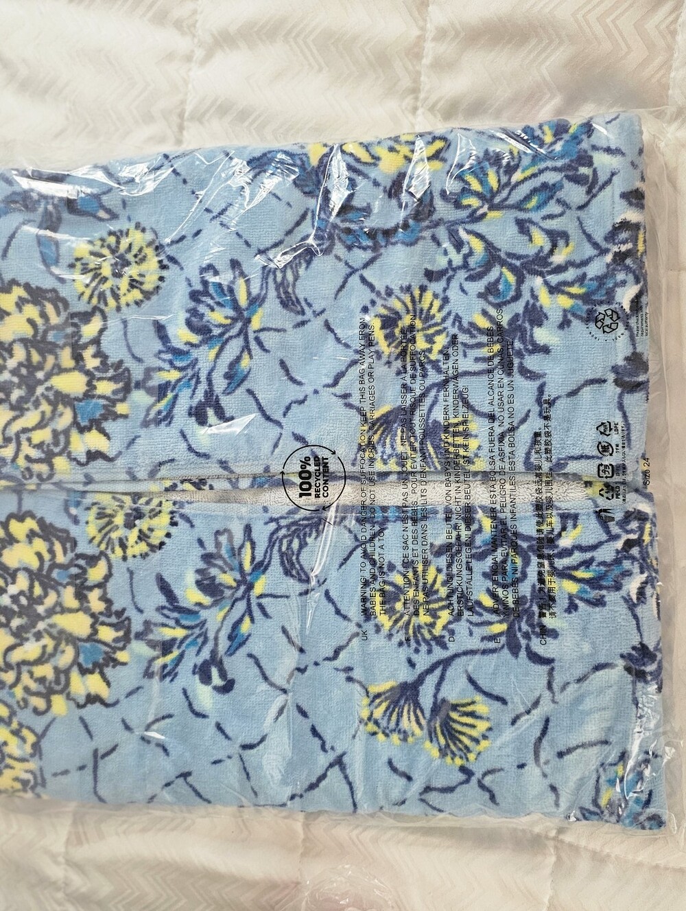 Lilly Pulitzer Blue Floral Beach Towel with Pink Logo - Picture 3 of 3